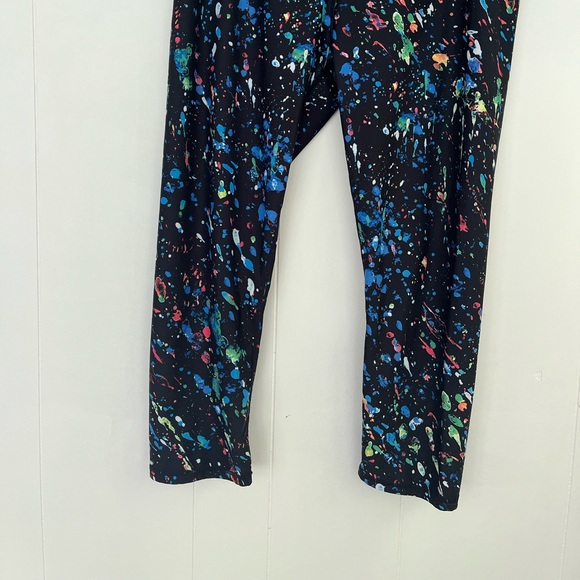 Fabletics Quinn Crop in Black Spectra Splash Paint Splatter Size XXL - Picture 6 of 11